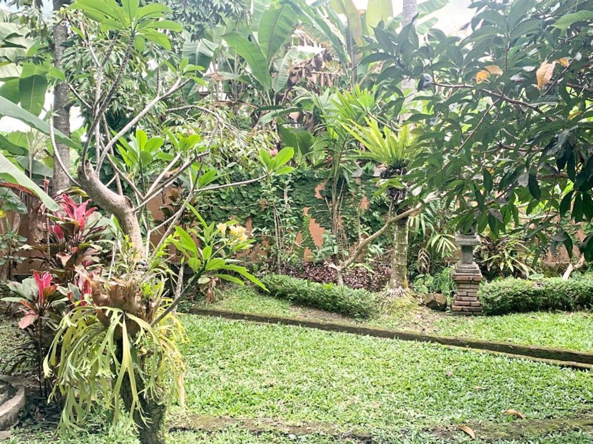Indraprastha 2 Bungalow Ubud Exteriör bild