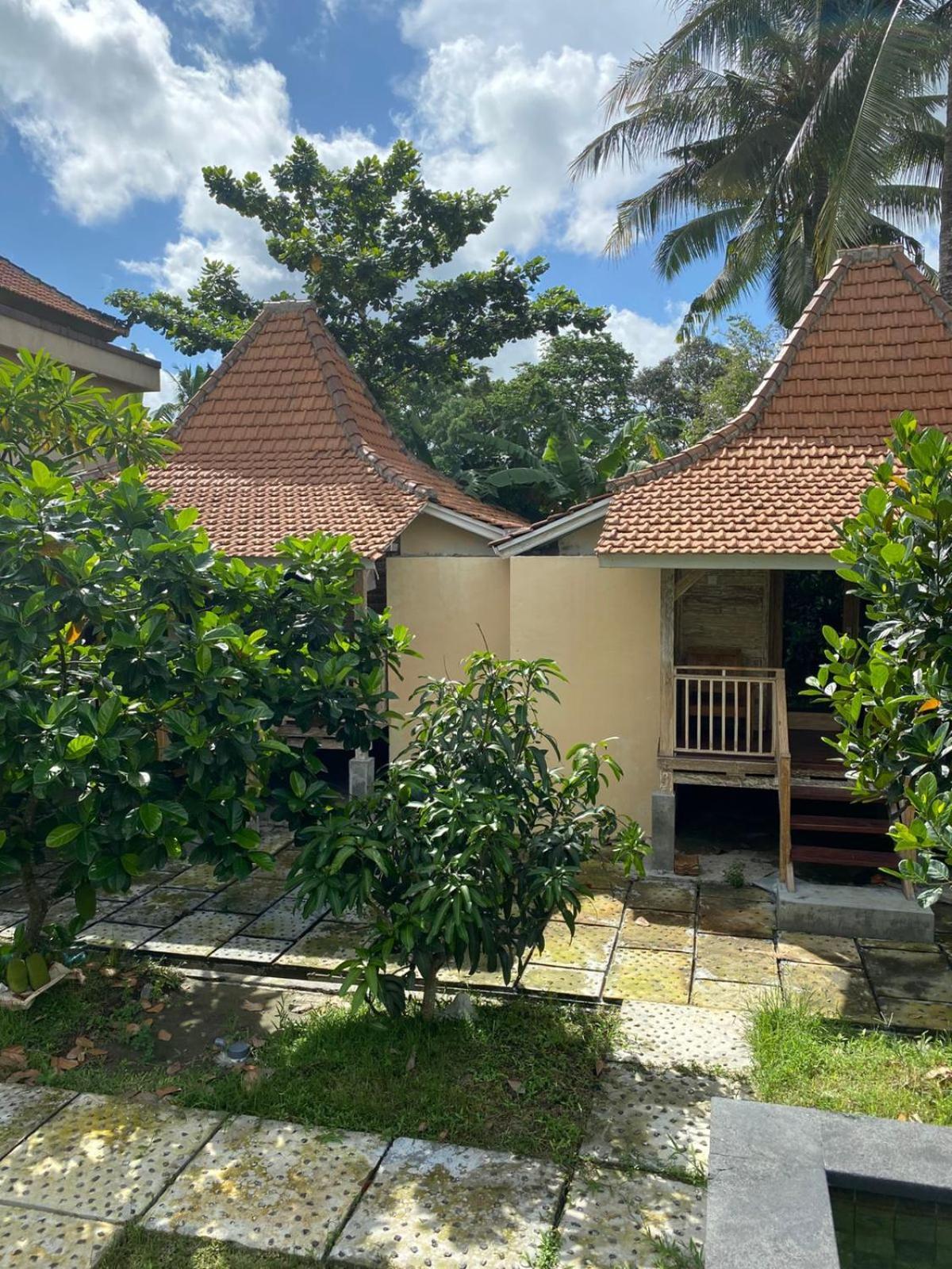 Indraprastha 2 Bungalow Ubud Exteriör bild