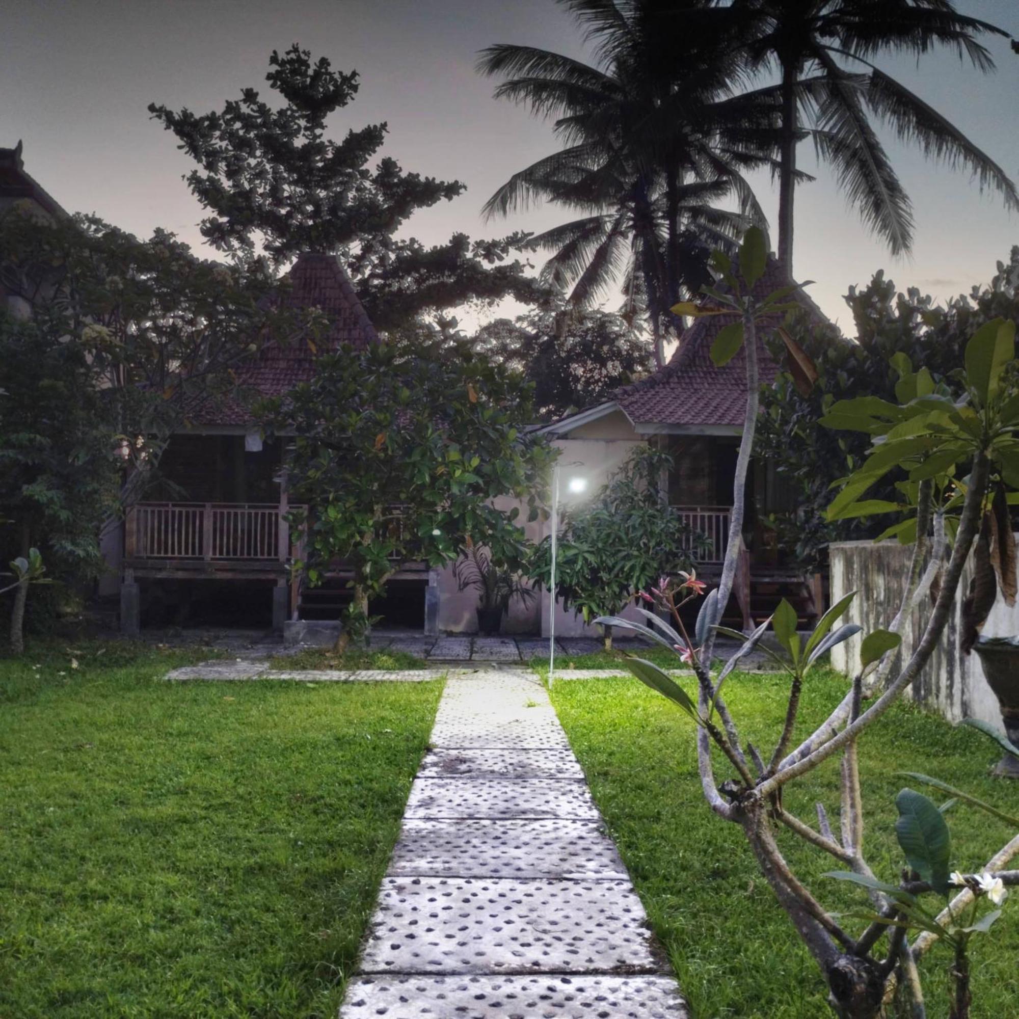 Indraprastha 2 Bungalow Ubud Exteriör bild