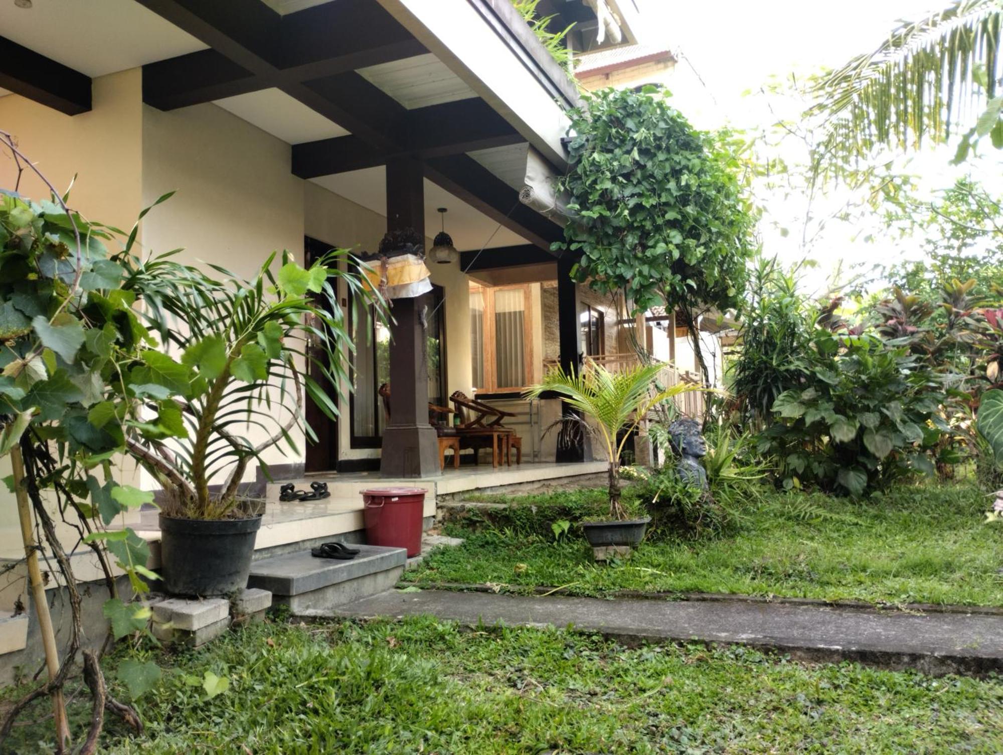 Indraprastha 2 Bungalow Ubud Exteriör bild